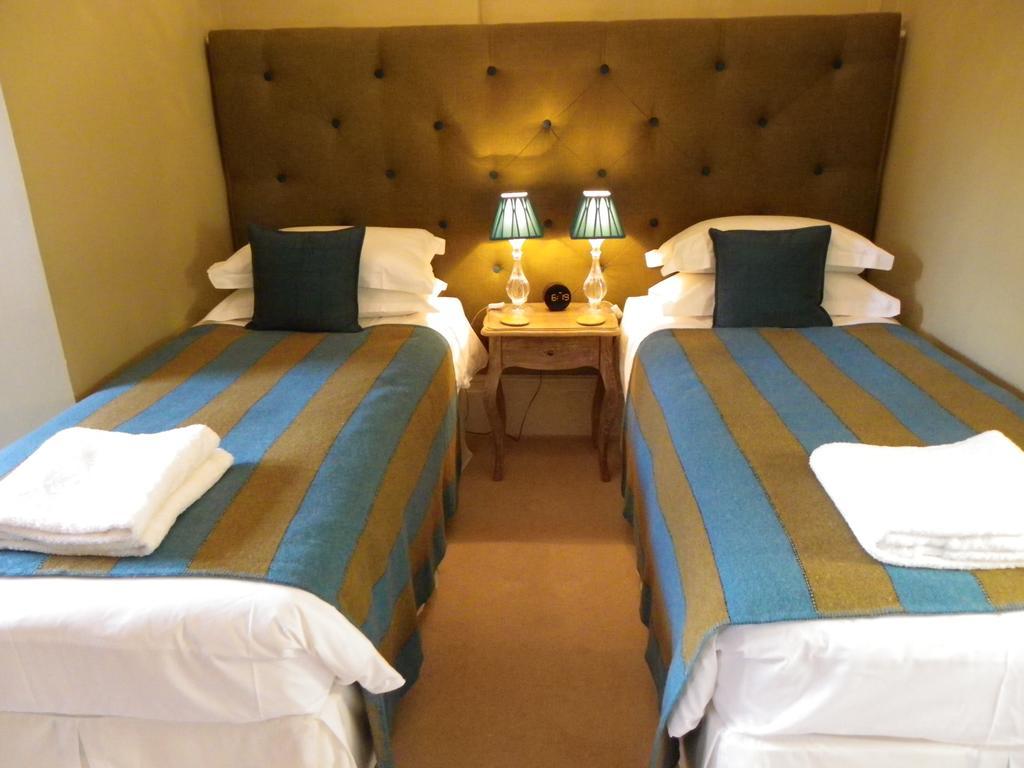 Swan Hill House Bed and Breakfast Colyford Rum bild